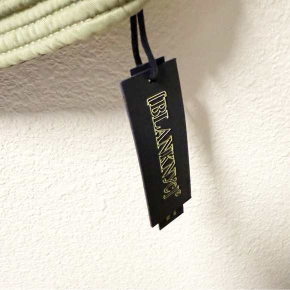 NEW Blank NYC Green Quilted Bomber Jacket XS NWT - Picture 3 of 4